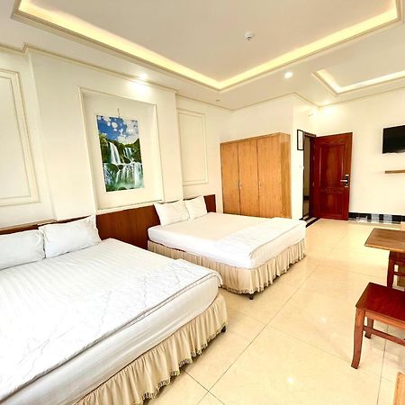 Phung Hoang Vu Hotel Bac Lieu Bagian luar foto